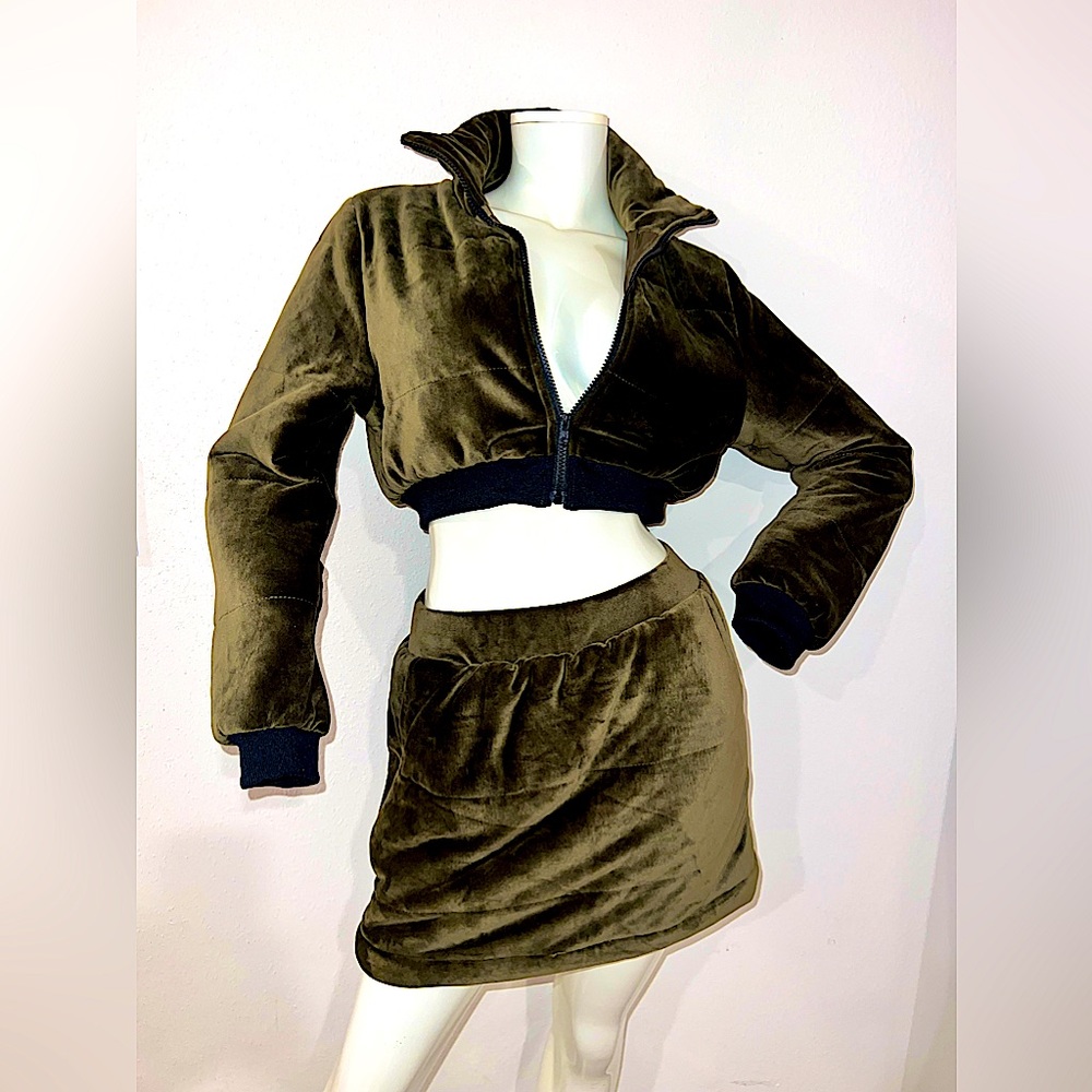 Army Green Velour Skirt Set {NEVER WORN}